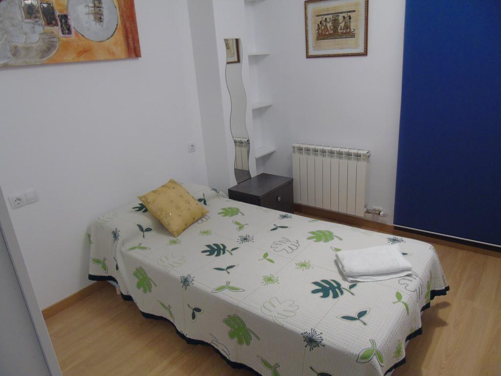 Apartamentos Mequedo Alcañiz 外观 照片